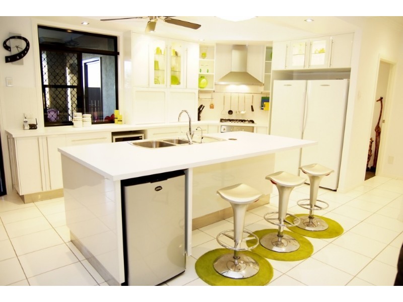 22 Culloden Place, Beaconsfield QLD 4740