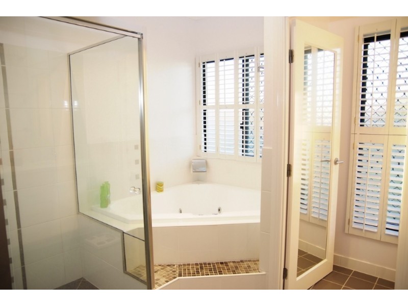 22 Culloden Place, Beaconsfield QLD 4740