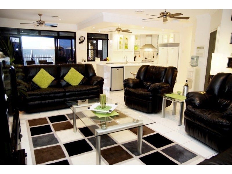 22 Culloden Place, Beaconsfield QLD 4740