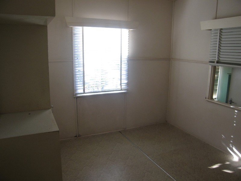 37 Bannister Street, South Mackay QLD 4740