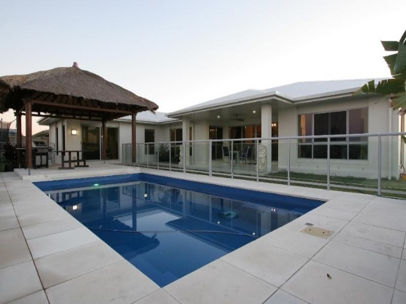 79 Gingham Street, Glenella QLD 4740