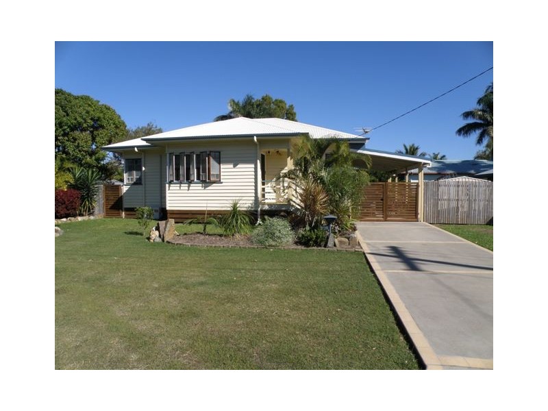 4 Dennis Street, South Mackay QLD 4740