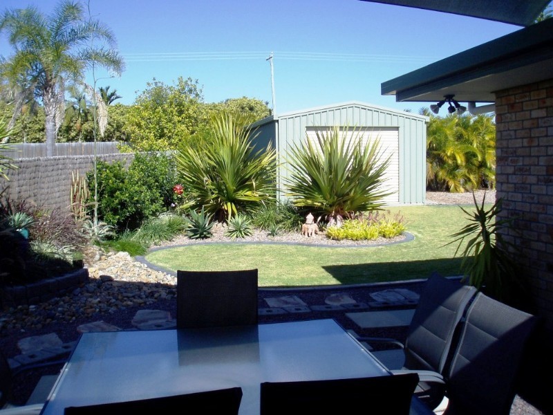 13 Kristy Crescent, Eimeo QLD 4740