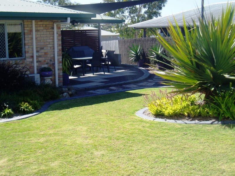 13 Kristy Crescent, Eimeo QLD 4740