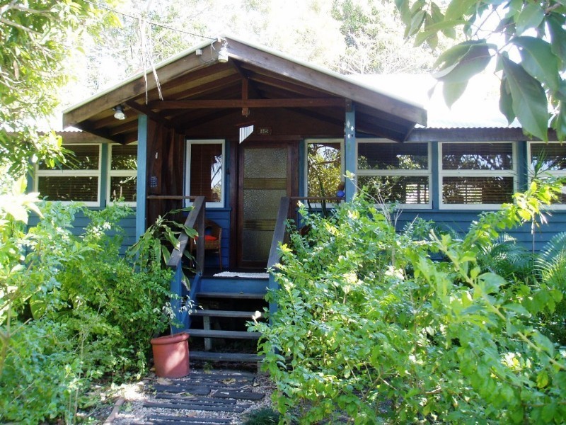 15 Tait Street, West Mackay QLD 4740