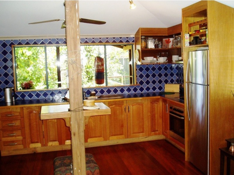 15 Tait Street, West Mackay QLD 4740