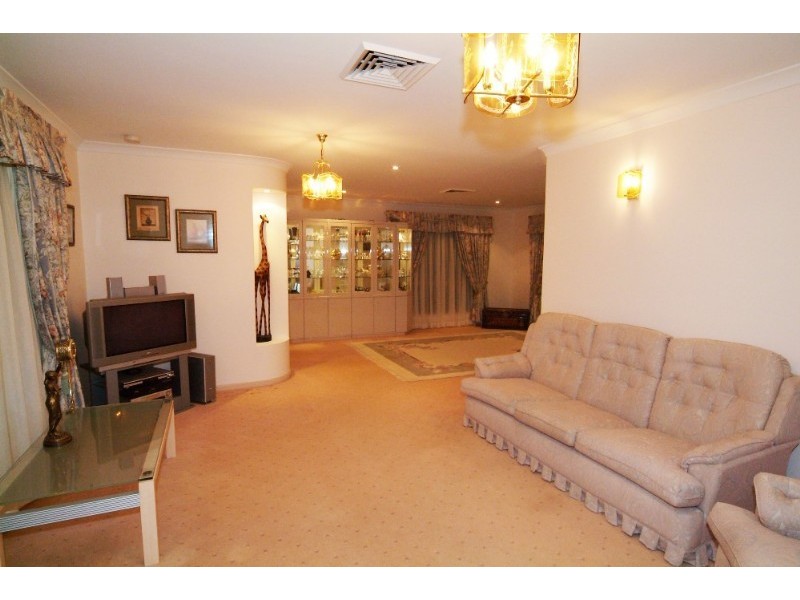 3 Balmoral Court, Mackay QLD 4740