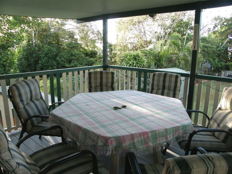 27 Denman Avenue, Shoal Point QLD 4750