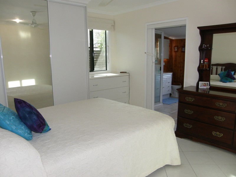 27 Denman Avenue, Shoal Point QLD 4750