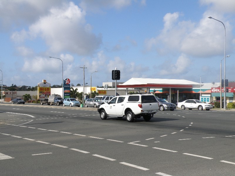 11 Douglas Crescent, Rural View QLD 4740