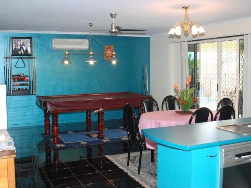 18 Dustwill Street, Eimeo QLD 4740