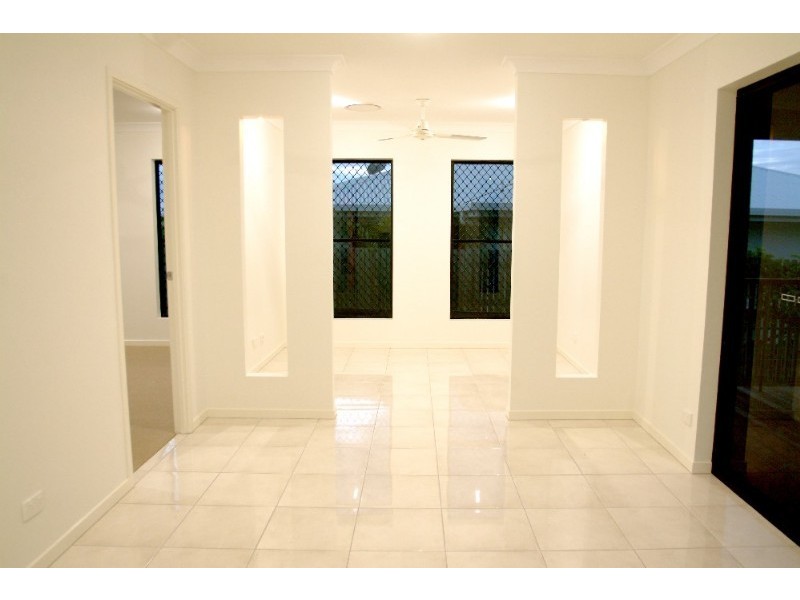 14 Rosemoor Court, Glenella QLD 4740