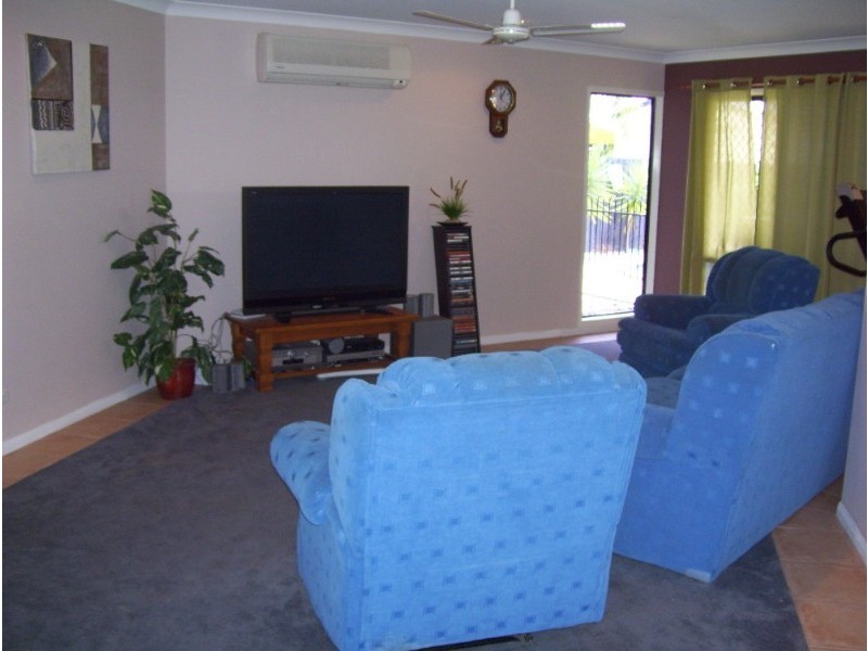 5 Hossack Court, Glenella QLD 4740