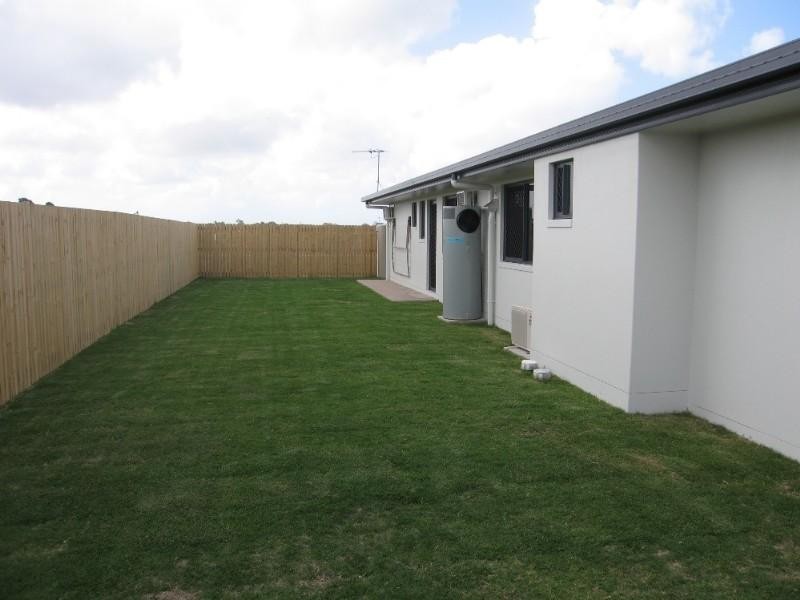 8 Vidar Crescent, Mackay QLD 4740