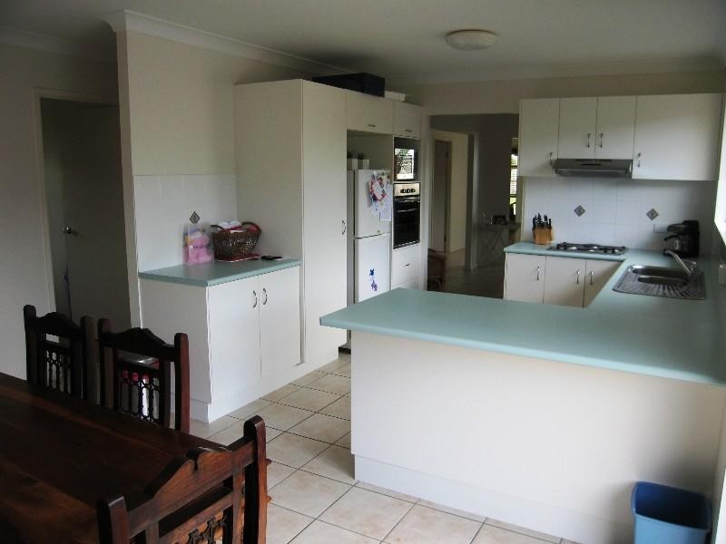 21 Michelle Crescent, Bucasia QLD 4750