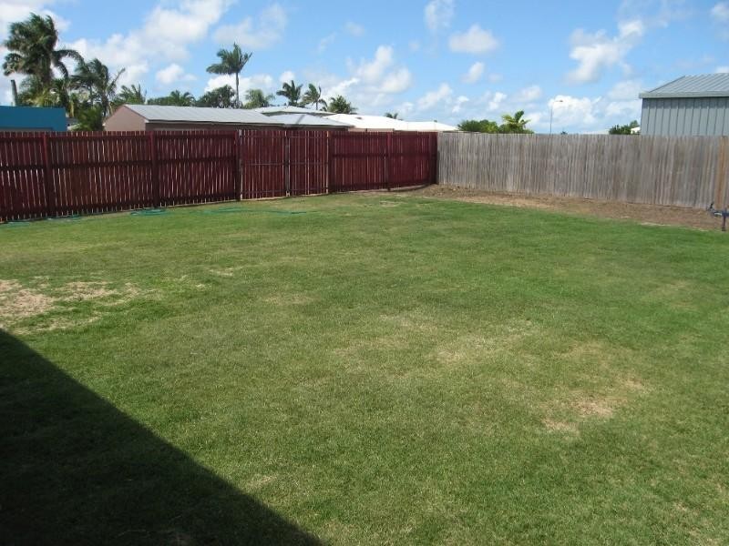 25 Monash Way, Ooralea QLD 4740