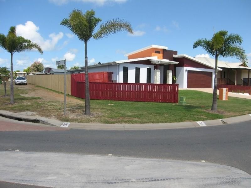 25 Monash Way, Ooralea QLD 4740