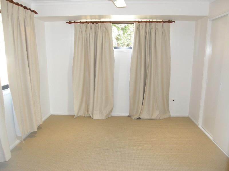 5 Jasmine Drive, Blacks Beach QLD 4740