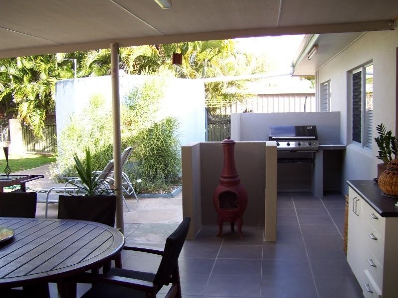 655 McEwans Beach Road, Mackay QLD 4740