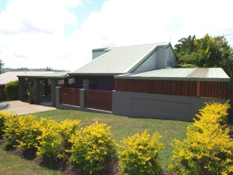 64 Eaglemount Road, Beaconsfield QLD 4740