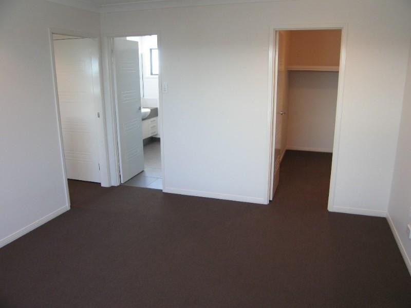 Units 5-8/237 Evans Street, South Mackay QLD 4740