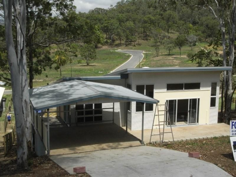 33 Jackson Street, Sarina QLD 4737