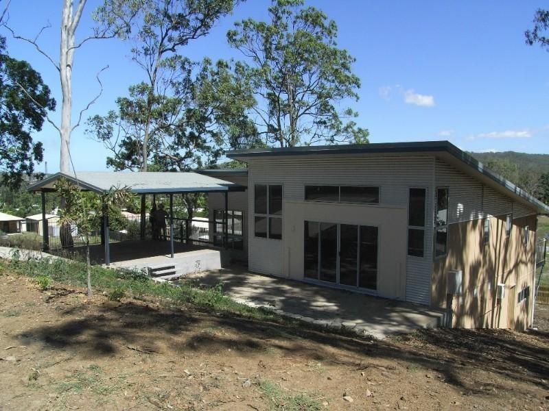 33 Jackson Street, Sarina QLD 4737