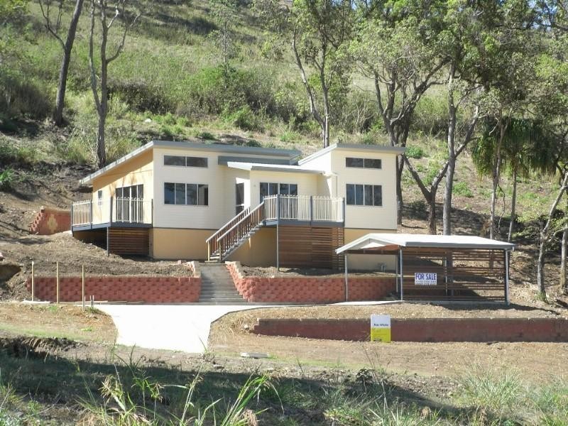 4 Mark Andrew Terrace, Sarina QLD 4737