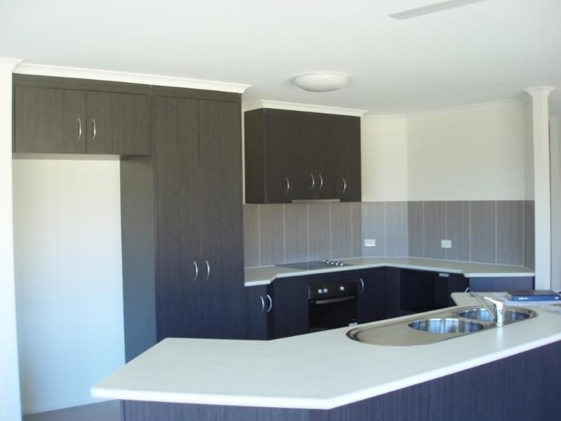 12 Mida Lane, Ooralea QLD 4740