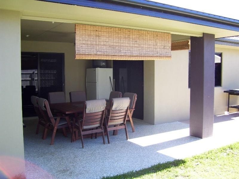 19 Cutfield Street, Glenella QLD 4740