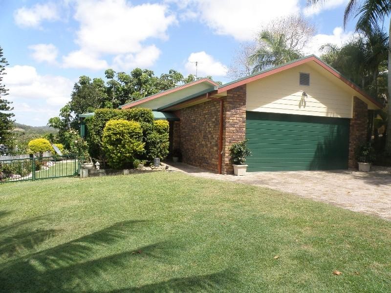 31 Murrays Road, Glenella QLD 4740