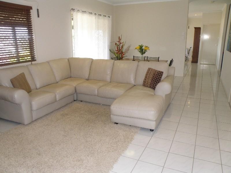 31 Murrays Road, Glenella QLD 4740