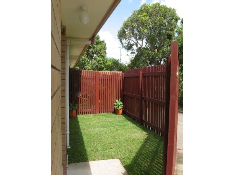 4/2 Symons Street, South Mackay QLD 4740