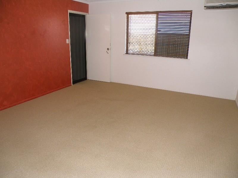 8 Wayne Court, Walkerston QLD 4751