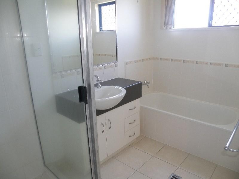 8 Wayne Court, Walkerston QLD 4751