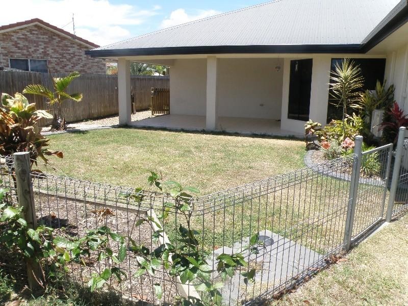 8 Wayne Court, Walkerston QLD 4751