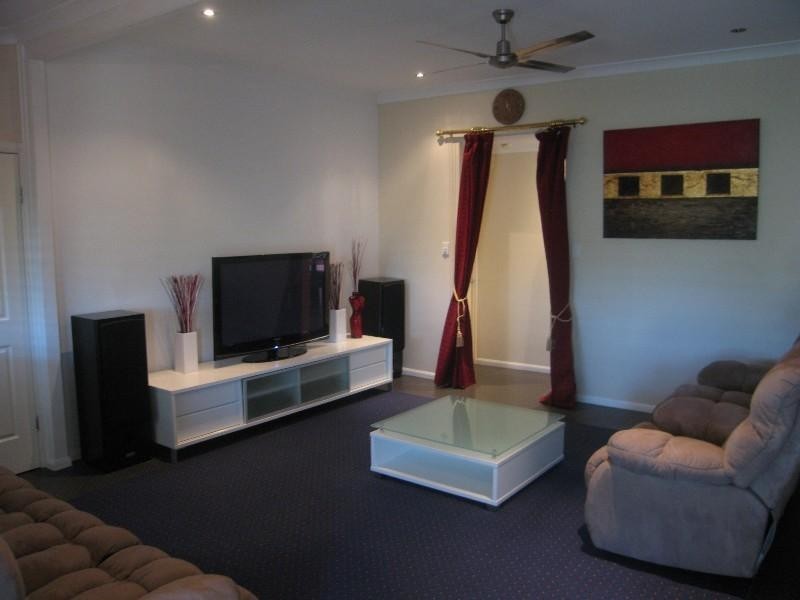 12 Wilson Street, West Mackay QLD 4740
