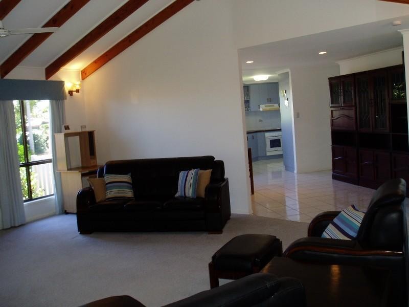 25 Danastas Avenue, Eimeo QLD 4740