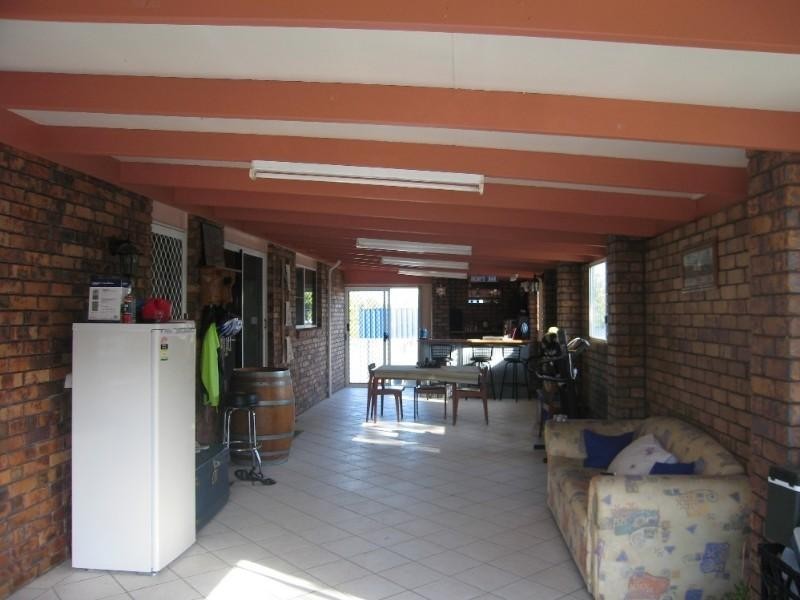 6 Scott Court, Bucasia QLD 4750
