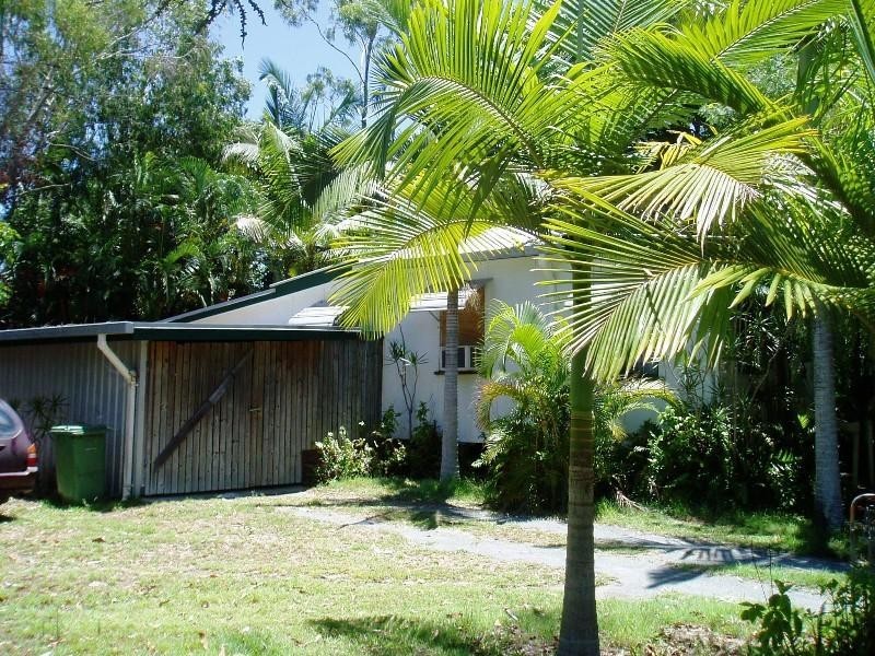 4 Pheasant Street, Slade Point QLD 4740