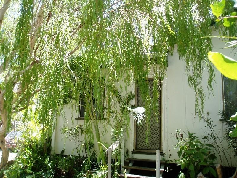 4 Pheasant Street, Slade Point QLD 4740