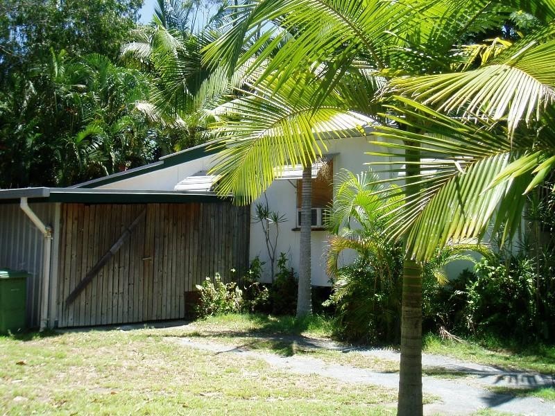 4 Pheasant Street, Slade Point QLD 4740