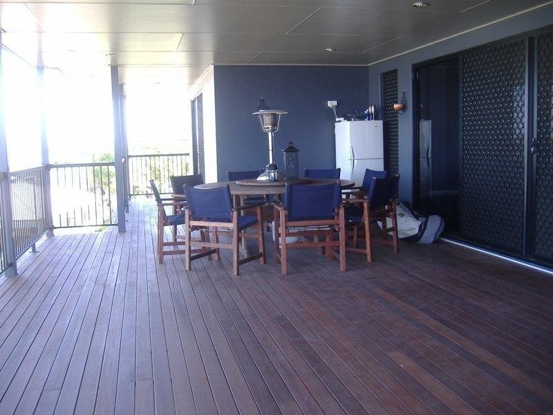 67 Cinnamon Drive, Glenella QLD 4740