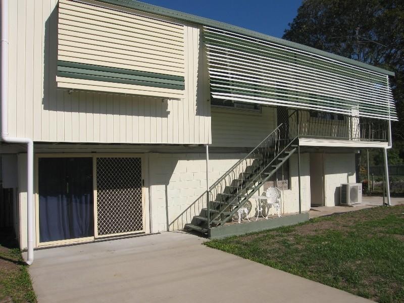 1 Currawong Street, Slade Point QLD 4740