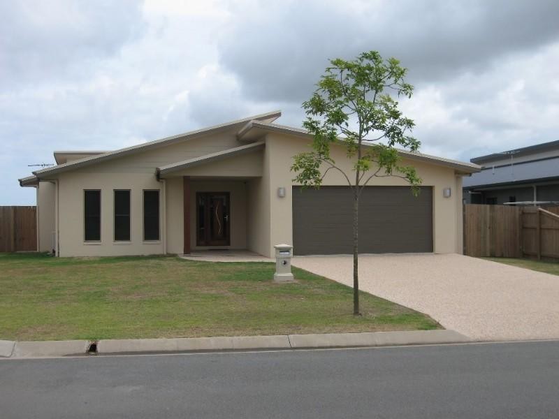 63 Gingham Street, Glenella QLD 4740