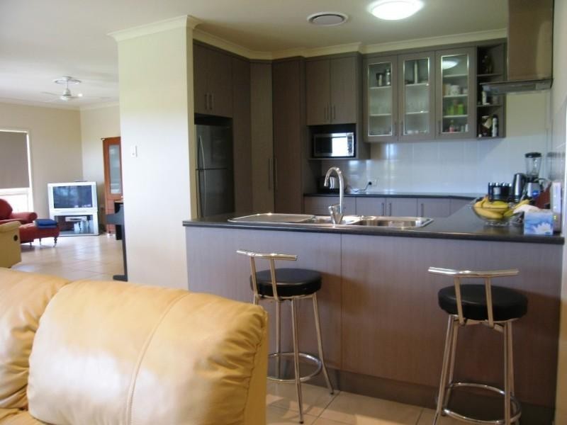 63 Gingham Street, Glenella QLD 4740