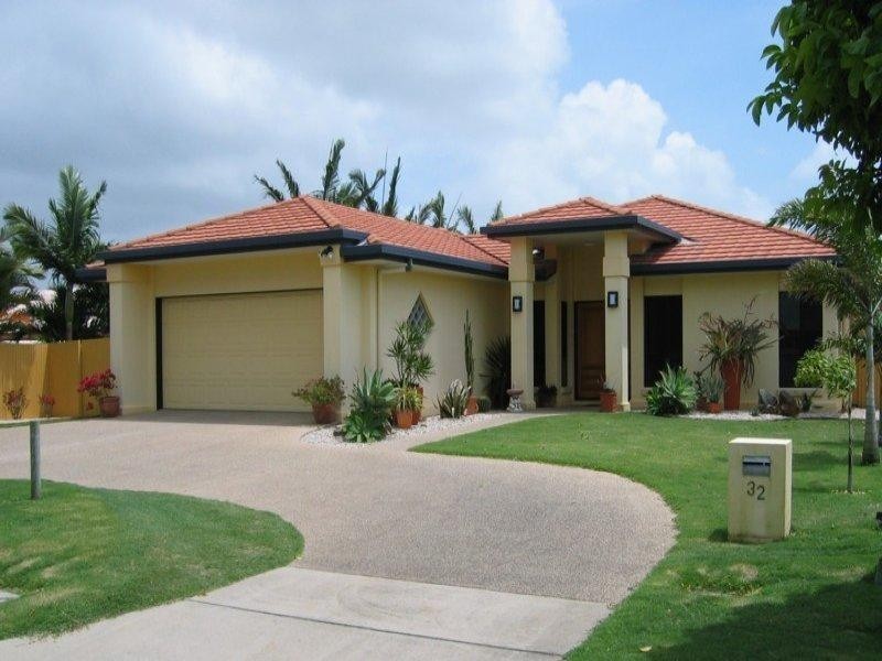 32 Clipper Court, Bucasia QLD 4750