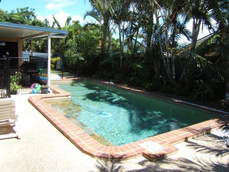 32 Clipper Court, Bucasia QLD 4750