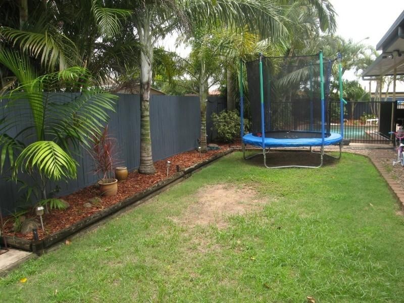 32 Clipper Court, Bucasia QLD 4750