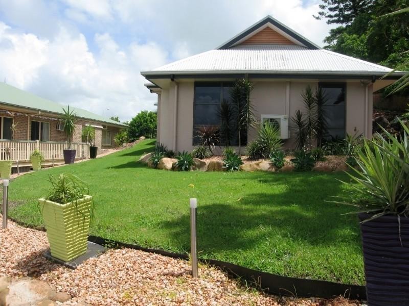 10 Clearvista Crescent, Mount Pleasant QLD 4740